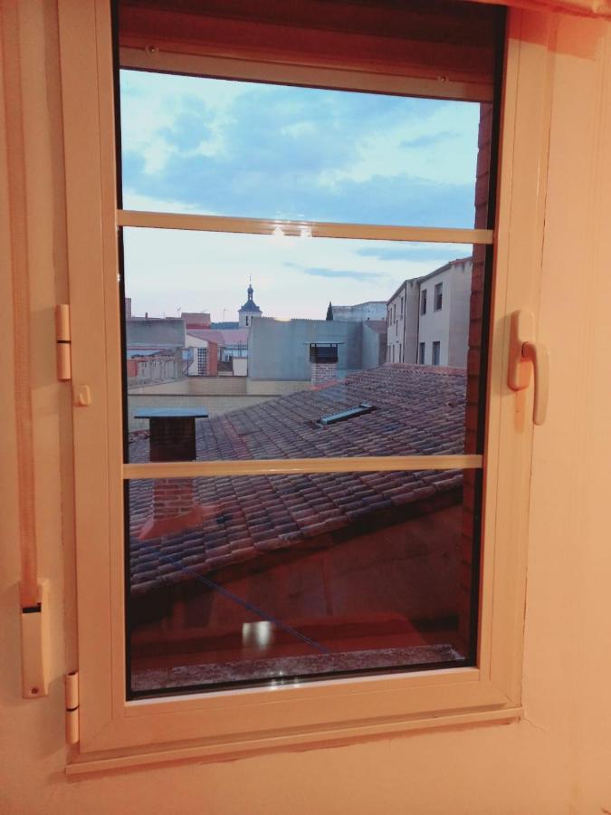 Apartamento Centrico Para 3 Con Wifi Y Garaje Tudela de Duero Kültér fotó
