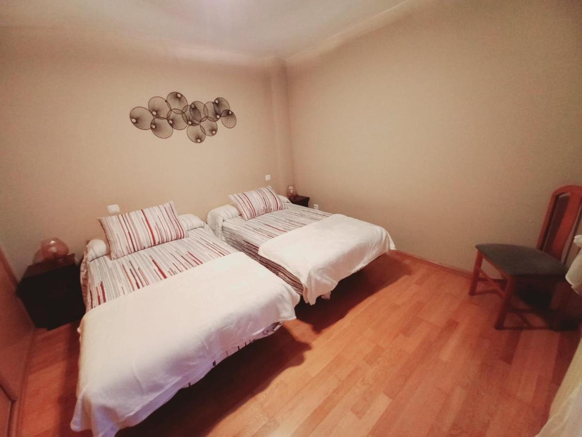 Apartamento Centrico Para 3 Con Wifi Y Garaje Tudela de Duero Kültér fotó